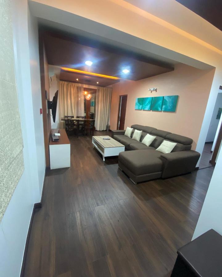 מאלה Luxury 3 Room Apartment By Oboe מראה חיצוני תמונה