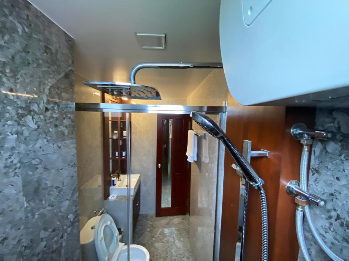 מאלה Luxury 3 Room Apartment By Oboe מראה חיצוני תמונה